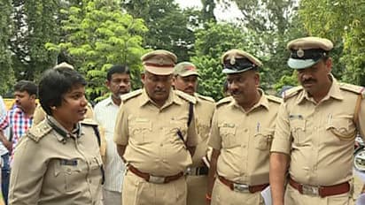 ಮಂಡ್ಯ ಜಿಲ್ಲೆಯಲ್ಲಿ ಕಾಮುಕರನ್ನ ಬೆಂಡೆತ್ತೋಕೆ ಬರ್ತಿದೆ ಖದರ್ ಟೀಂ: ಹೆಣ್ಣು ಮಕ್ಕಳನ್ನು ಚುಡಾಯಿಸಿದ್ರೆ ಜೈಲೇ ಗತಿ