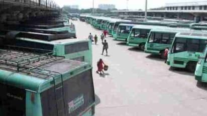 அறிவிப்புக்கு முன்னரே தொடங்கியது வேலை நிறுத்தம் - போராட்டத்தில் குதித்த போக்குவரத்து தொழிலாளர்கள்