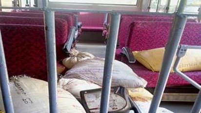 இப்படியும் மணல் கடத்தல் நடக்குது! அதிகாரிகள் கண்ணில் மண் தூவி கடத்தல்காரர் எஸ்கேப்; கூட்டாளி சிக்கினார்...