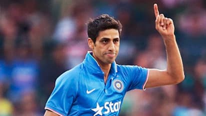 బుమ్రాను అంటారేమిటి, మరి కోహ్లీ సంగతేమిటి: ఆశిష్ నెహ్రా