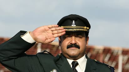 Mohanlal's 'big salute' to Modi on demonetisation kicks up storm in Kerala