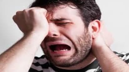 ஓர் ஆண் வாய் விட்டு அழலாமா? இதைப் படிங்க