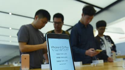 China bans iPhone 6S, calls it a 'copy'