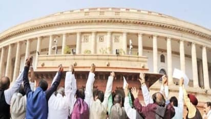 ஒரு ஆண்டுக்கு முன்னதாகவே நாடாளுமன்ற தேர்தல்...? - மத்திய அரசு திட்டம்!!