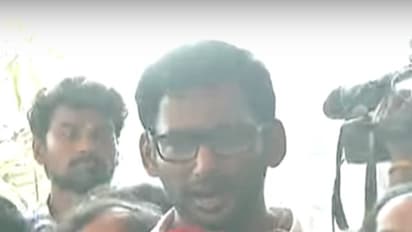 அரசியலில் ஈடுபடக் கூடாது என்று சங்க சட்ட விதியில் இல்லை! விஷால் பொளேர்!