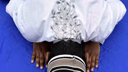 No namaz in parks: Noida police revokes order saying companies liable if workers pray