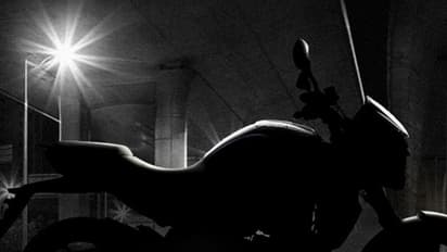 റോയല്‍ എന്‍ഫീല്‍ഡിനെ പിന്നിലാക്കി ബജാജ് ഡൊമിനര്‍