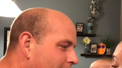 അച്ഛനും അമ്മയും ചുംബിച്ചാല് ഇവള് സഹിക്കില്ല