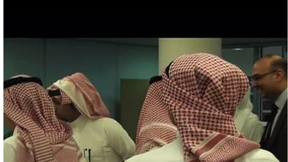 ഡെപ്യുട്ടേഷനില് സ്വകാര്യ മേഖലയില് ജോലി ചെയ്യുന്ന സര്ക്കാര് ജീവനക്കാരും സൗദിവല്ക്കരണത്തില്