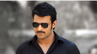 బలవంతంగా ఖాళీ చేయించాలని ప్రయత్నిస్తున్నారు: ప్రభాస్