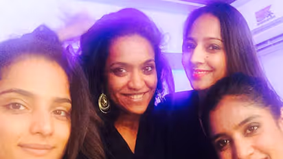 Mithali Raj attacked on Twitter for posting picture wearing deep-neck sleeveless top