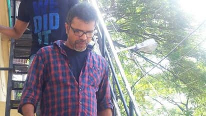 തീവ്രസൗഹൃദങ്ങളുടെ ഓണ്‍ലൈന്‍ ആകാശത്ത് ഇനി ഹരികൃഷ്ണനില്ല!