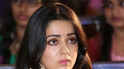 മയക്കുമരുന്ന് കേസില് നടി ചാര്മിയെ ചോദ്യം ചെയ്തു