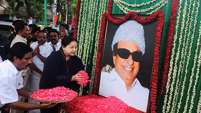 Jayalalithaa swearing-in ceremony buzz: MK Stalin likely to attend