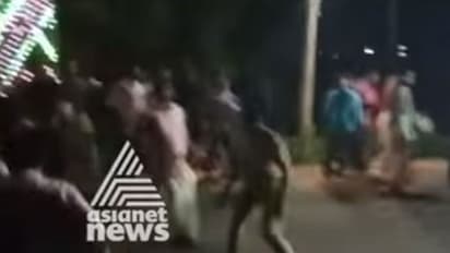 തിരുവല്ലത്ത് ഘോഷയാത്രക്കിടെ പൊലീസുകാരെ ഓടിച്ചിട്ട് തല്ലുന്ന ദൃശ്യങ്ങള് പുറത്ത്