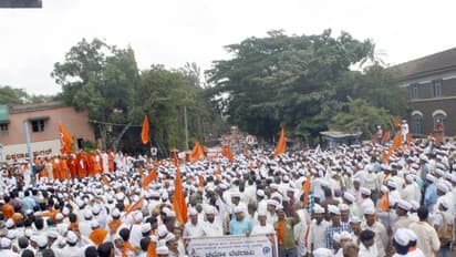 ಪ್ರತ್ಯೇಕ ಲಿಂಗಾಯಿತ ಧರ್ಮ: ಮಠಾಧೀಶರ ಒಕ್ಕೊರಲಿನ ಆಗ್ರಹ