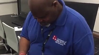 സ്നേഹവാനായ ഈ മനുഷ്യനെ കരയിച്ചതെന്താണ്?