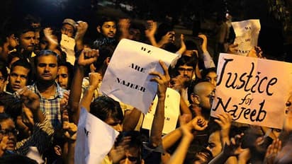 ದೆಹಲಿ ಜೆಎನ್ಯು ವಿದ್ಯಾರ್ಥಿ ನಾಪತ್ತೆ ಪ್ರಕರಣ; ಪತ್ತೆಗೆ ಆಗ್ರಹಿಸಿ ಪ್ರತಿಭಟನೆ