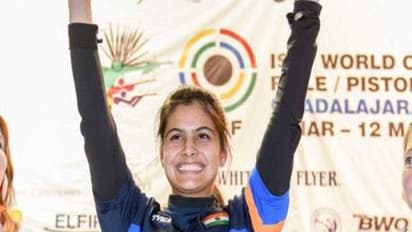 முதல் உலகக் கோப்பை போட்டியிலேயே தொடர்ச்சியாக 2 தங்கம் வென்ற 16 வயது சிறுமி - யார் இந்த மானு பேக்கர்?