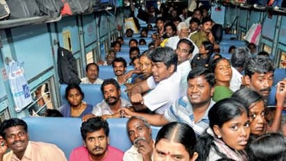 ரெயிலில் பெண்களுக்கு எதிரான குற்றங்கள் 35 சதவீதம் அதிகரிப்பு!!!