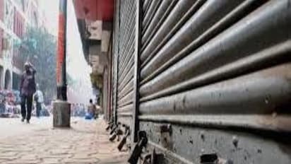 இரண்டு நாட்கள் முழு ஊரடங்கு..! மாவட்ட ஆட்சியர் அதிரடி உத்தரவு..!