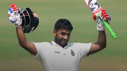 19-year-old Delhi cricketer turning into another Sehwag?