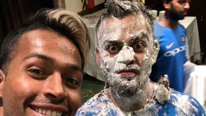 പിറന്നാളിന് പണികൊടുത്ത പാണ്ഡ്യയെ ട്രോളി കോലി