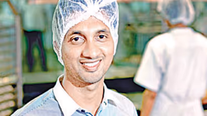 ಕೂಲಿಯ ಮಗ ಕೋಟ್ಯಧಿಪತಿಯಾದ ಕಥೆ