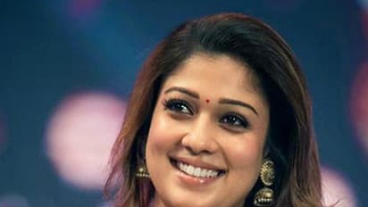 നയന്താര ഇടവേളകള് ആനന്ദകരമാക്കുകയാണ്