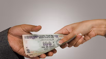 'I pay bribe to avoid more bribes'