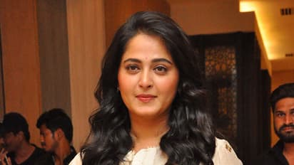 పిల్లలంటే ఇష్టం కానీ పెళ్లి మాటెత్తొద్దు,స్వీటీ ఆమెను ఫాలో అవుతుందా?