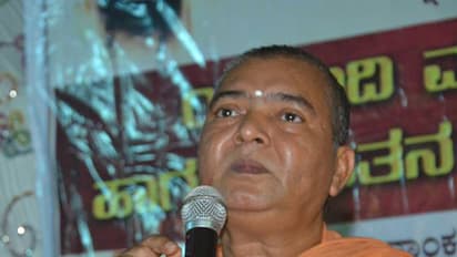 ನಿಡುಮಾಮಿಡಿ ಶ್ರೀ ಗರಂ : ಖಡಕ್ ವಾರ್ನಿಂಗ್