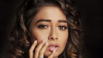 Shocking! Popular serial actress Tinaa Datta alleges sexual harassment on flight