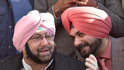 सिद्धू  नहीं मान रहे मुख्यमंत्री कैप्टन अमरिन्दर सिंह की बात