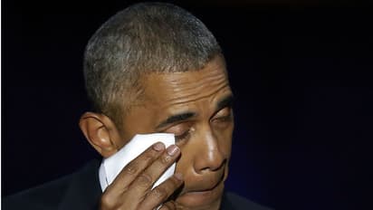 அமெரிக்க பிரபலங்கள் ட்விட்டர் கணக்கை முடக்கிய ஹேக்கர்ஸ்..! பதறிய அமெரிக்க போலீஸ்.. !!