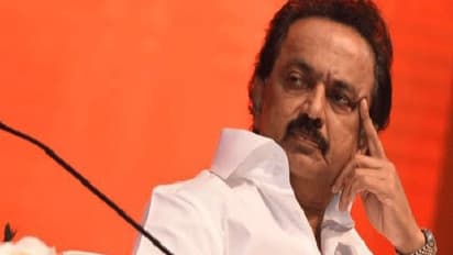 அம்பலமானது மர்ம கூட்டணி; பாஜக-அதிமுகாவை கிழித்து தொங்கவிடும் ஸ்டாலின்!!!