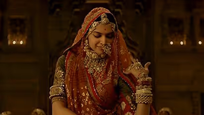 പദ്മാവതി പദ്മാവത് ആയി; റിലീസിങ് തിയ്യതി തീരുമാനിച്ചു