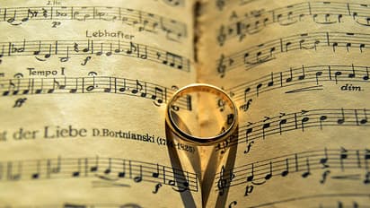 പാടുന്ന പ്രണയം!