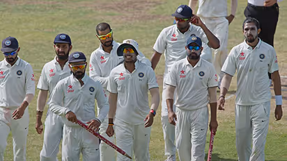 Watch: After Sachin's emotional farewell, Test cricket returns to Wankhede