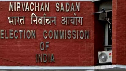 ஓராண்டுக்குள் ஆர்.கே நகர் தேர்தல் நடத்தப்படும் - தேர்தல் ஆணையம் அதிகாரபூர்வ அறிவிப்பு