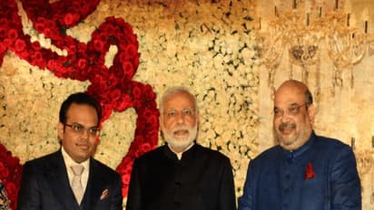 பெண் குழந்தைகளை விட்டு, ஆண் பிள்ளைகளை காக்க புறப்பட்டுவிட்டது, மோடி.... அமித் ஷா மகன் விவகாரத்தில் ராகுல் காட்டம்...