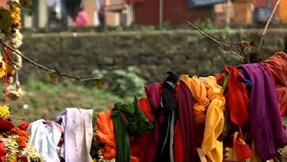 പിഴവുകള് ആചാരമാക്കുന്നവര് ശബരിമലയെ മാലിന്യക്കൂമ്പാരമാക്കുന്നു