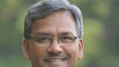 ఐఏఎస్ లకు షోకాజ్ నోటీసులు