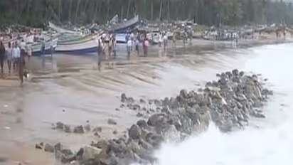 ദുരന്ത വ്യാപ്തി പ്രധാനമന്ത്രിയെ അറിയിക്കാന് നടപടി