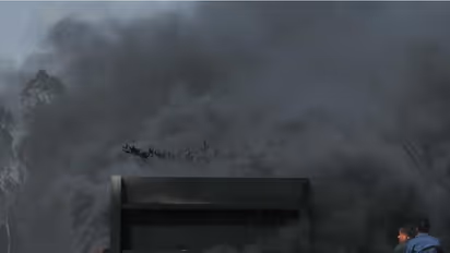 ఆయిల్ ట్యాంకర్ పేలి 20 మంది మృతి: 80 మందికి గాయాలు