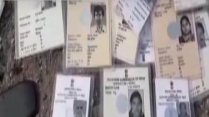 Flying squad seizes 270 voter identity cards from DMK members
