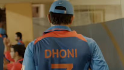 MS Dhoni trailer: Sushant Singh Rajput looks amazing!