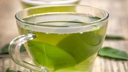 உஷார்...! கிரீன் டீ குடித்தால் கல்லீரல் அவுட்..! அதிர்ச்சி தகவல்..