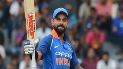 விராட் கோலியை புகழணும்னா ஆக்ஸ்ஃபோர்டு அகராதியில் புதிய வார்த்தையை தேடணும்!! இந்த அளவுக்கு புகழ்ந்தது யாரு?