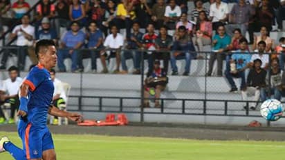 ഇന്ത്യയുടെ സമനില ബോംബ്; ചൈന മുട്ടുമടക്കി